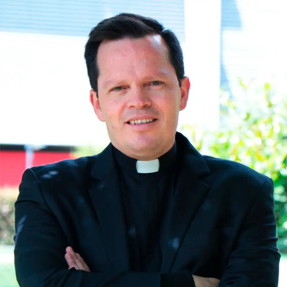 Padre Euclides Eslava Gómez
